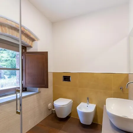 Vakantiehuis Cozy In With Sauna SantʼArcangelo